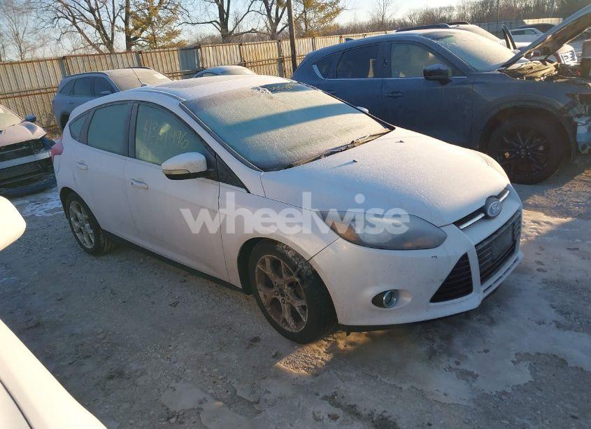 2012 Ford Focus TITANIUM (VIN 1FAHP3N29CL233541) main photo