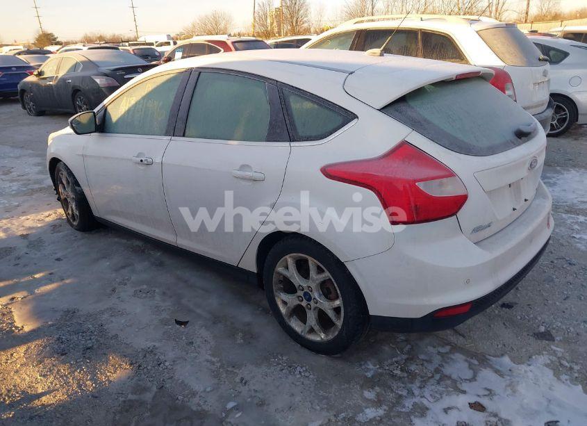 Photo 3 of 2012 Ford Focus TITANIUM (VIN 1FAHP3N29CL233541)