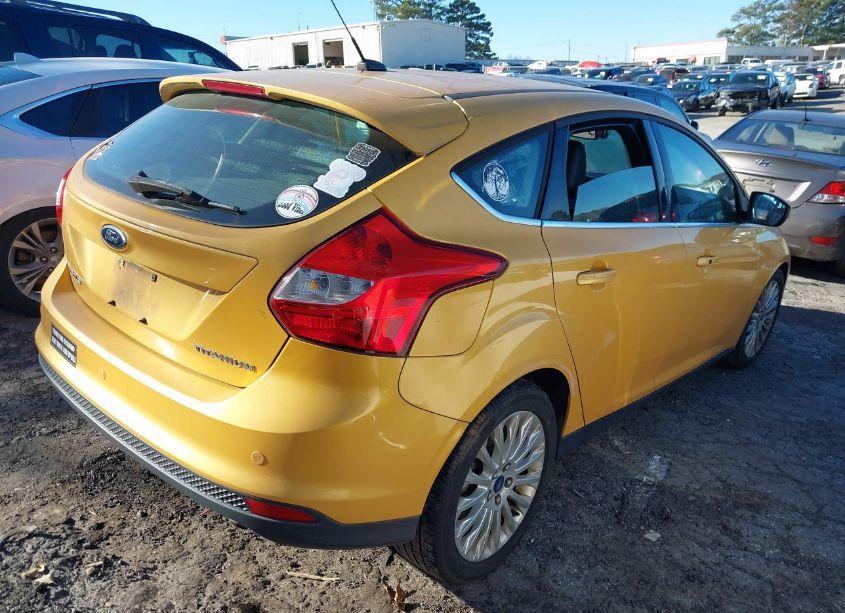 Photo 4 of 2012 Ford Focus TITANIUM (VIN 1FAHP3N29CL243731)