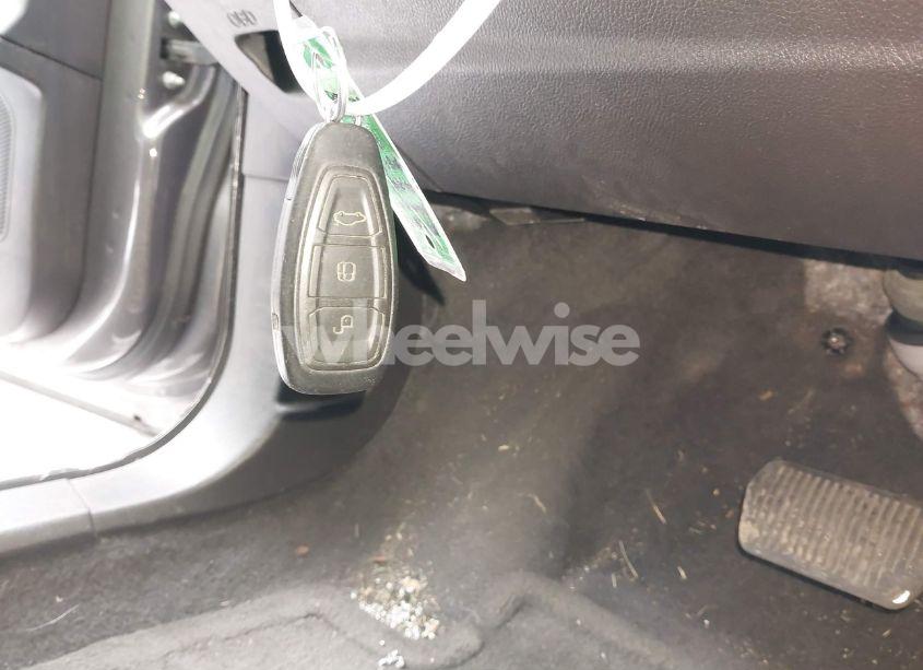 Photo 11 of 2012 Ford Focus TITANIUM (VIN 1FAHP3N29CL282013)