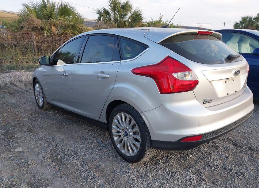 Photo 3 of 2012 Ford Focus TITANIUM (VIN 1FAHP3N2XCL298561)