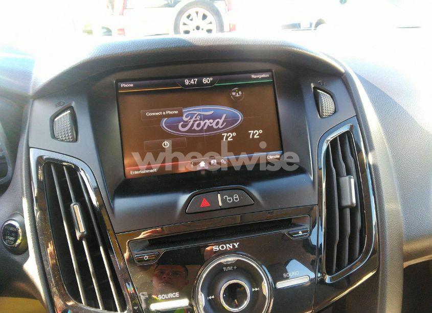 Photo 14 of 2012 Ford Focus ELECTRIC (VIN 1FAHP3R44CL263669)
