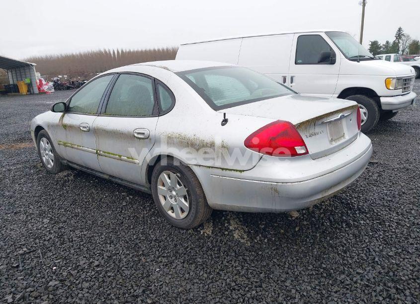 Photo 3 of 2001 Ford Taurus LX (VIN 1FAHP52U41G203452)
