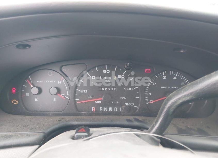 Photo 7 of 2001 Ford Taurus LX (VIN 1FAHP52U41G203452)