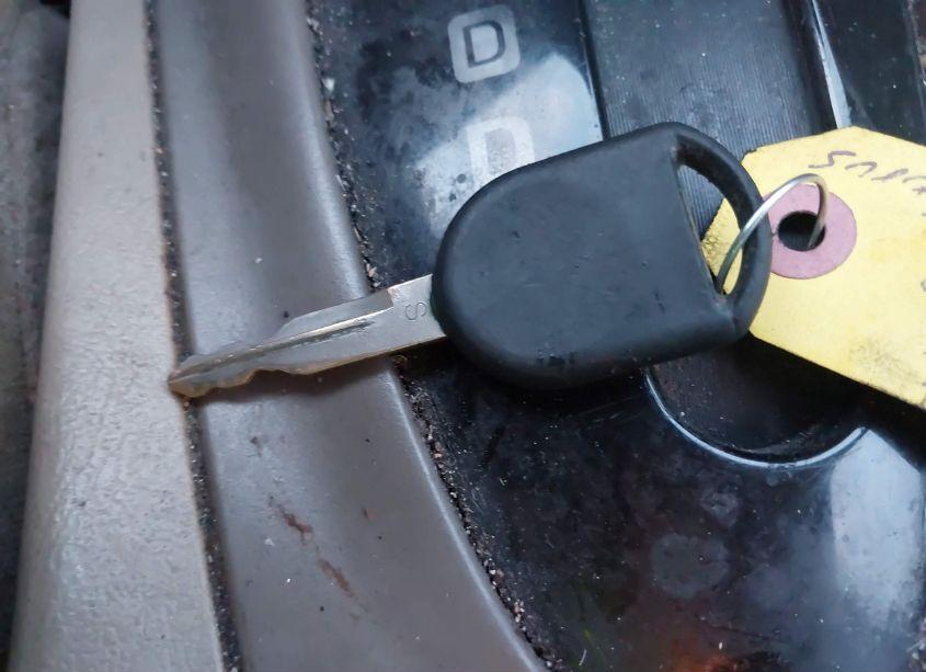 Photo 11 of 2005 Ford Taurus SE (VIN 1FAHP53245A147549)