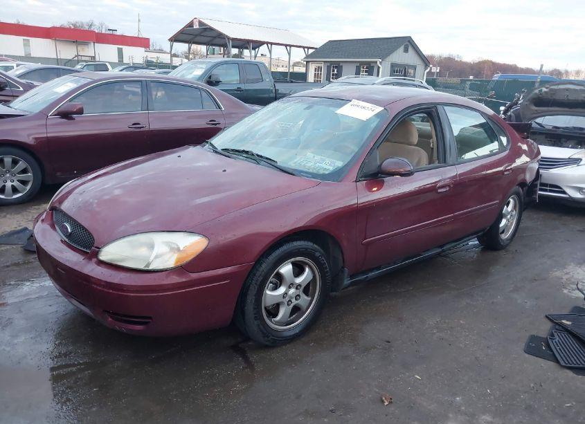 Photo 2 of 2005 Ford Taurus SE (VIN 1FAHP53245A147549)