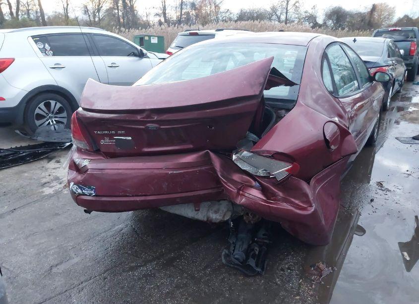 Photo 6 of 2005 Ford Taurus SE (VIN 1FAHP53245A147549)