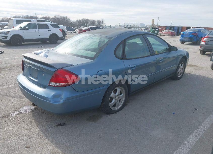 Photo 4 of 2005 Ford Taurus SE (VIN 1FAHP53295A165349)