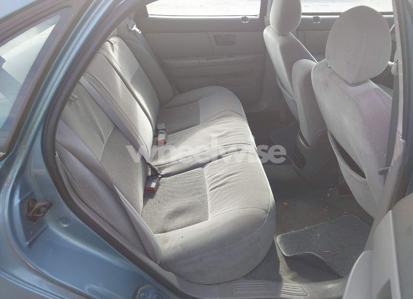 Photo 8 of 2005 Ford Taurus SE (VIN 1FAHP53295A165349)