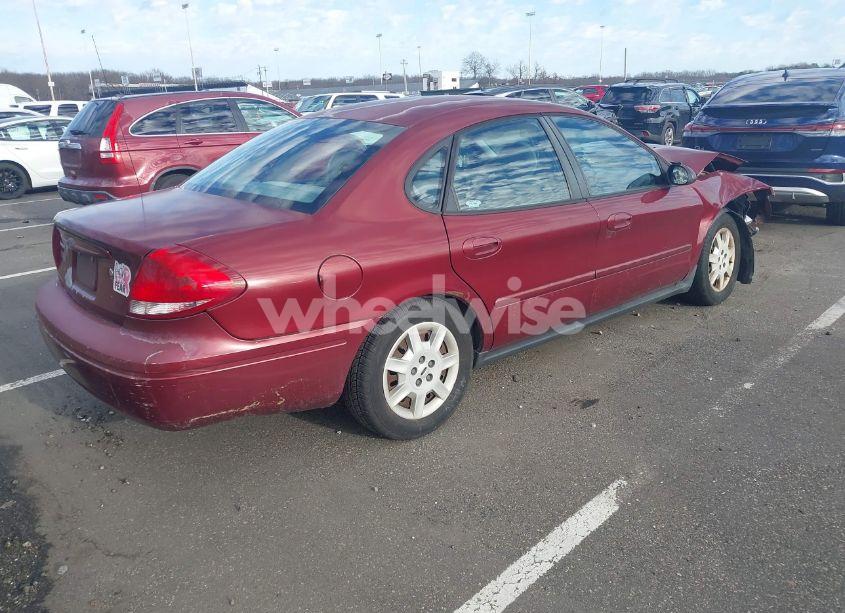 Photo 4 of 2005 Ford Taurus SE (VIN 1FAHP53U25A274267)