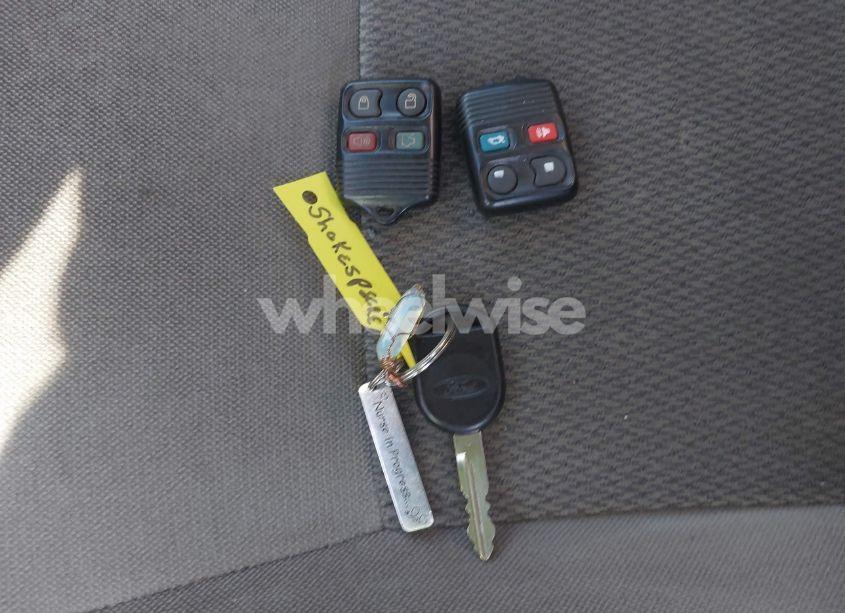 Photo 11 of 2006 Ford Taurus SE (VIN 1FAHP53U36A177693)