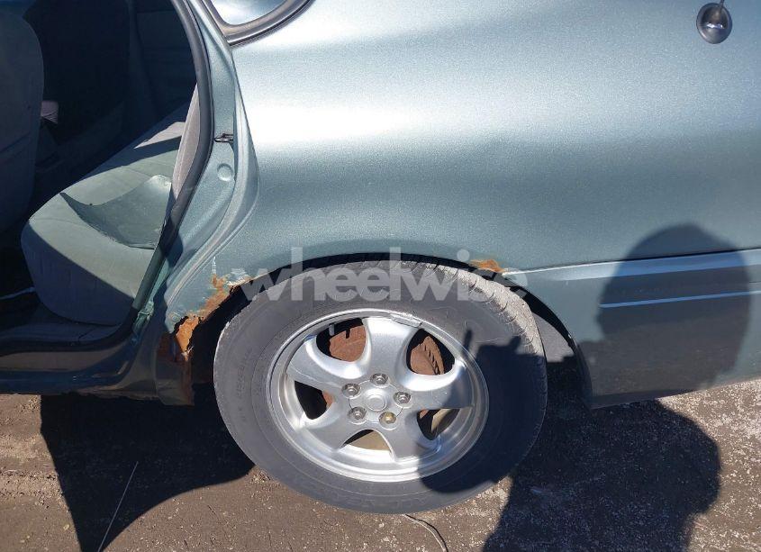 Photo 13 of 2006 Ford Taurus SE (VIN 1FAHP53U36A177693)