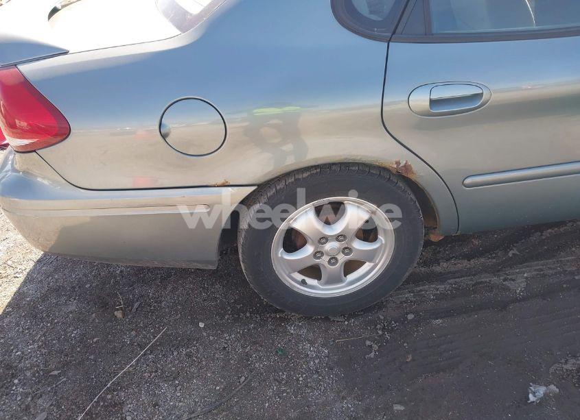 Photo 15 of 2006 Ford Taurus SE (VIN 1FAHP53U36A177693)