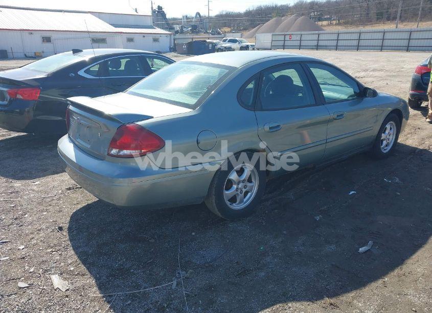 Photo 4 of 2006 Ford Taurus SE (VIN 1FAHP53U36A177693)