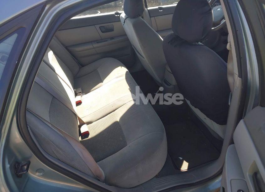 Photo 8 of 2006 Ford Taurus SE (VIN 1FAHP53U36A177693)