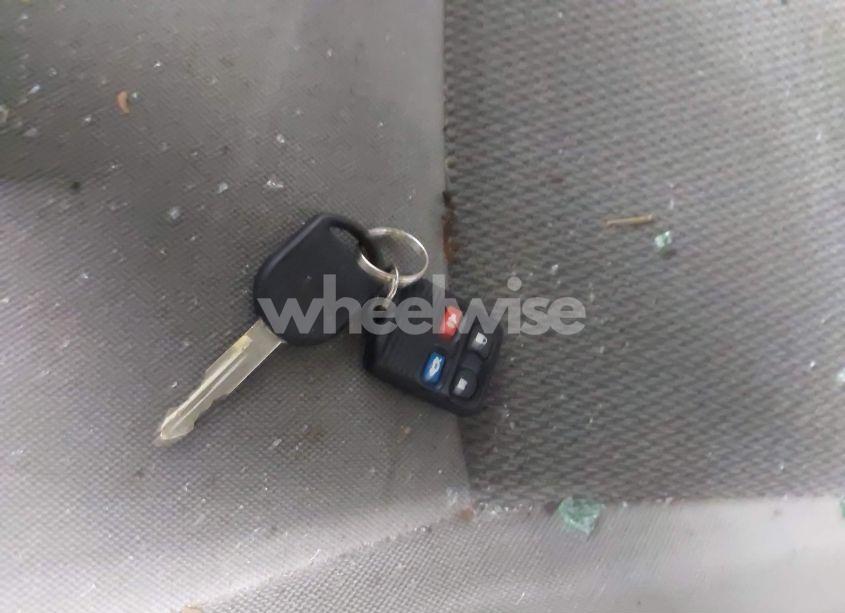 Photo 11 of 2006 Ford Taurus SE (VIN 1FAHP53U56A161401)