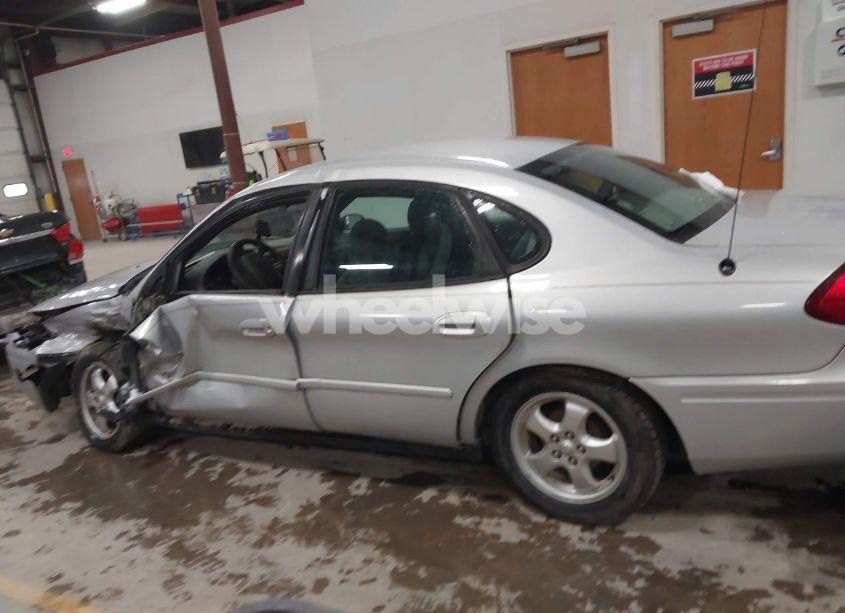 Photo 14 of 2006 Ford Taurus SE (VIN 1FAHP53U56A161401)