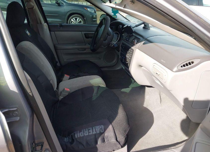 Photo 5 of 2006 Ford Taurus SE (VIN 1FAHP53U96A224550)