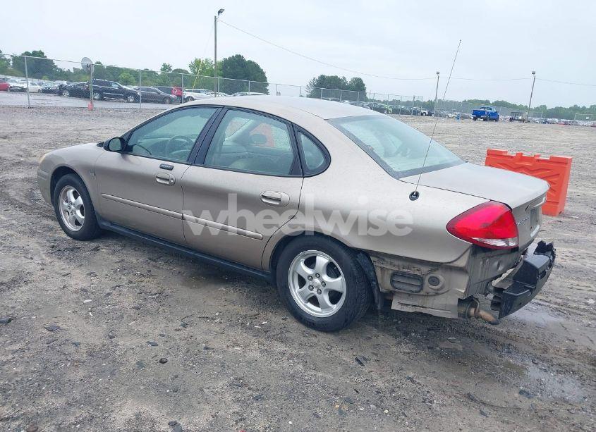 Photo 3 of 2004 Ford Taurus SES (VIN 1FAHP55S54A168907)