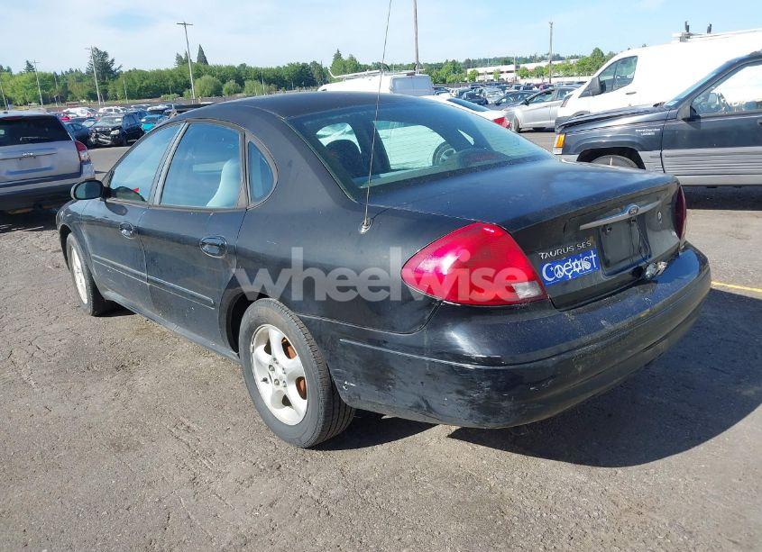 Photo 3 of 2001 Ford Taurus SES (VIN 1FAHP55U51G273957)