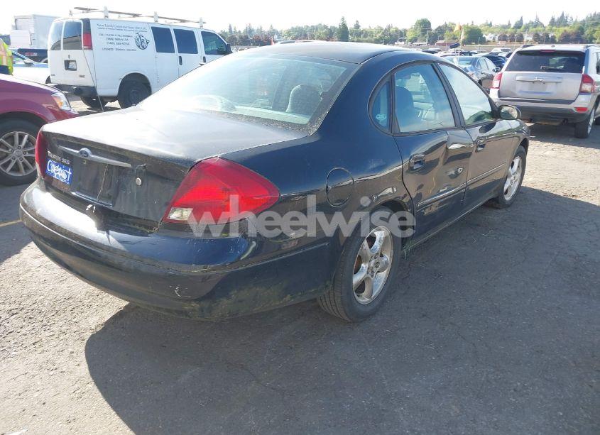 Photo 4 of 2001 Ford Taurus SES (VIN 1FAHP55U51G273957)