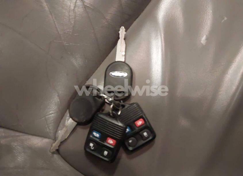 Photo 11 of 2001 Ford Taurus SEL (VIN 1FAHP56S01G106189)