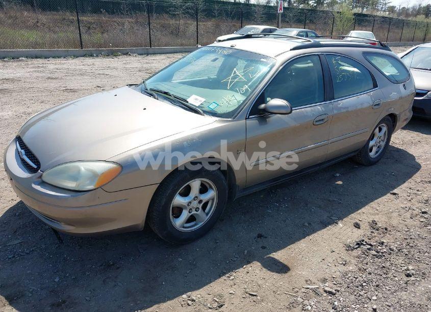 Photo 2 of 2003 Ford Taurus SE (VIN 1FAHP58S13A147675)