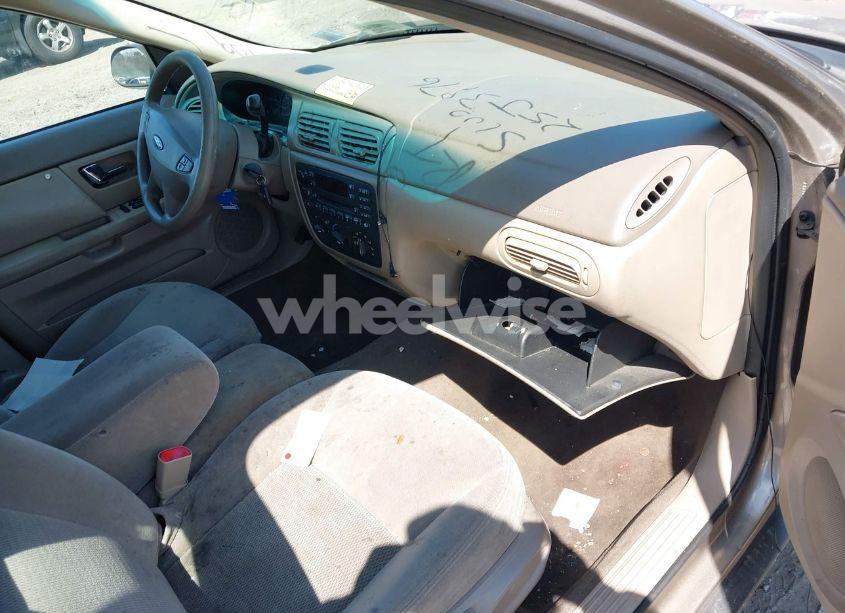 Photo 5 of 2003 Ford Taurus SE (VIN 1FAHP58S13A147675)