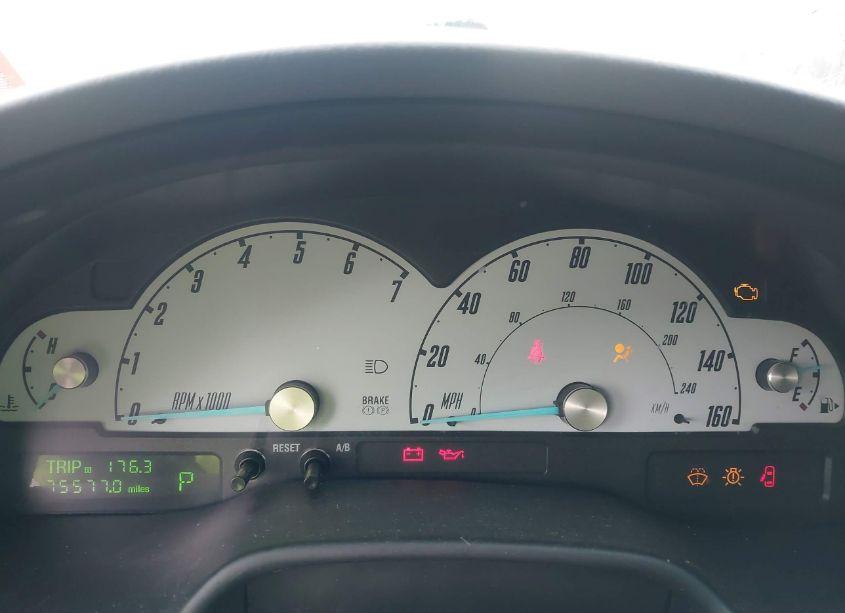 Photo 7 of 2002 Ford Thunderbird N/A (VIN 1FAHP60A02Y111331)