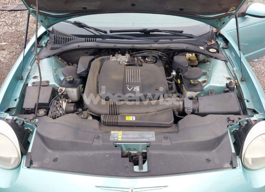 2002 Ford Thunderbird