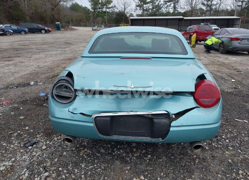 2002 Ford Thunderbird