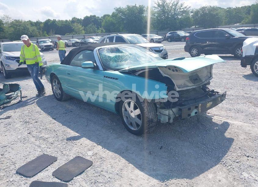 2003 Ford Thunderbird - Photo 1