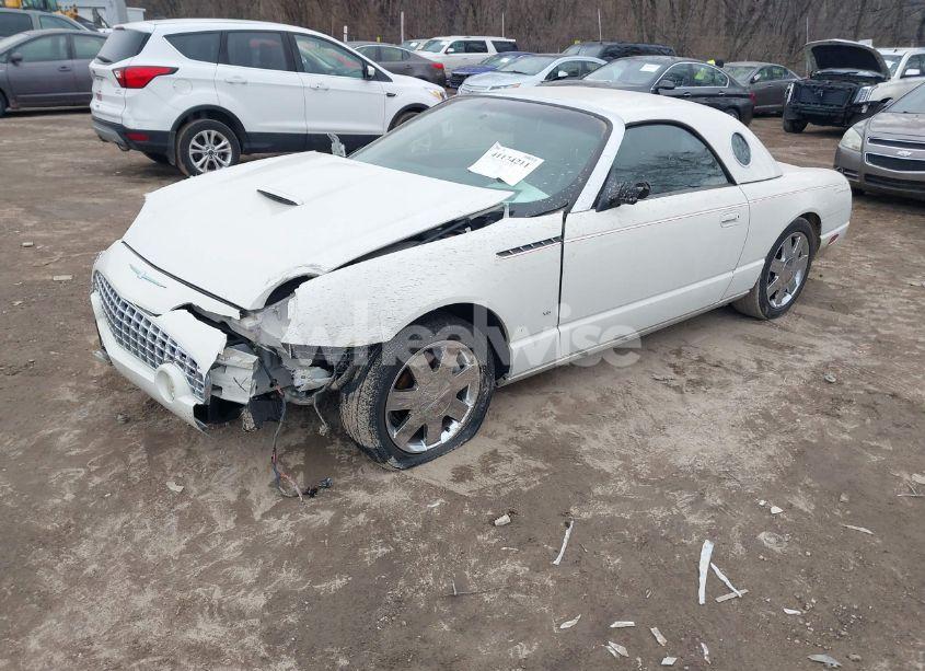 2003 Ford Thunderbird