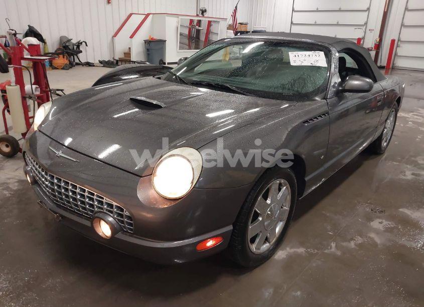 2003 Ford Thunderbird