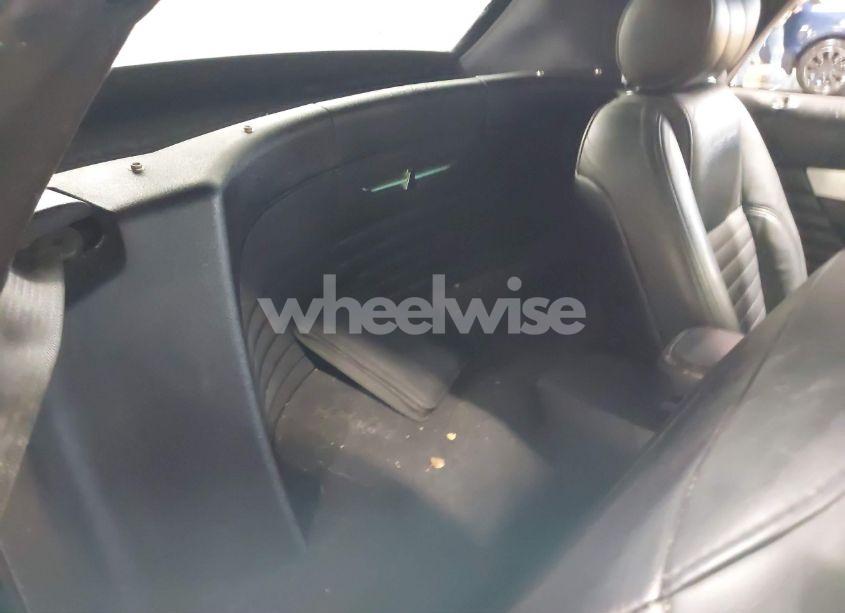 2003 Ford Thunderbird