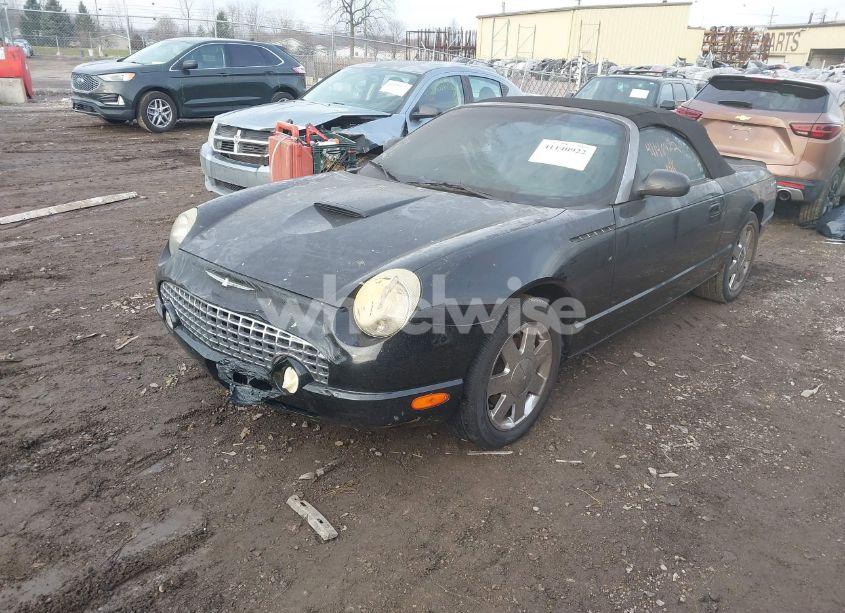 2002 Ford Thunderbird