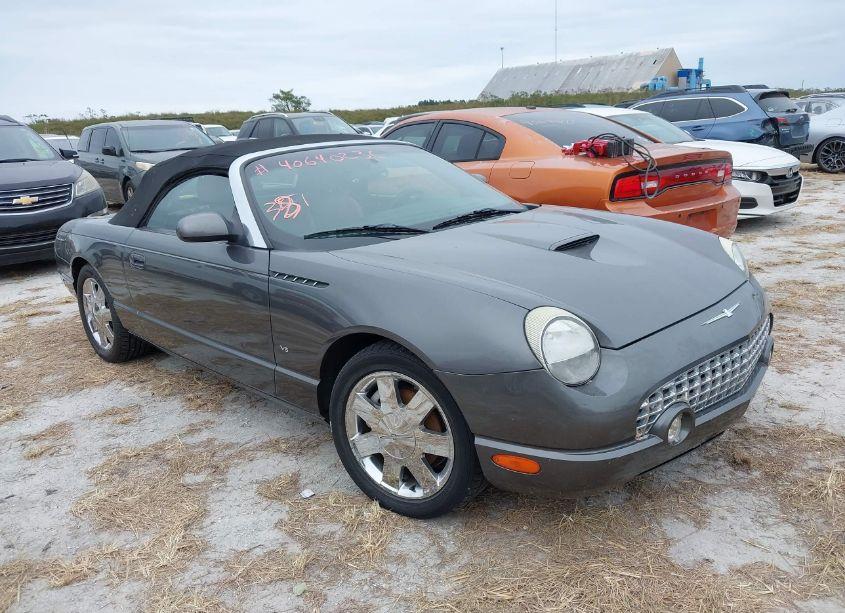 2003 Ford Thunderbird - Photo 1