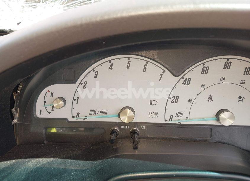 2002 Ford Thunderbird