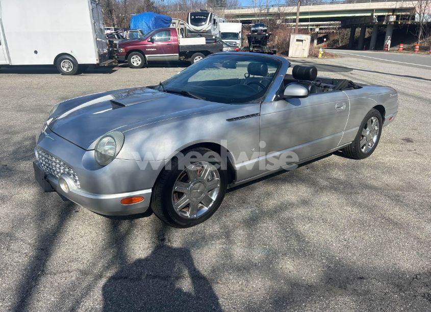 2004 Ford Thunderbird