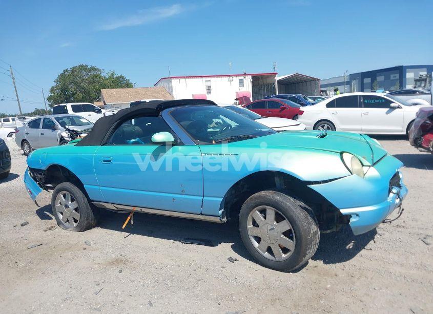 Photo 13 of 2002 Ford Thunderbird N/A (VIN 1FAHP60AX2Y116343)