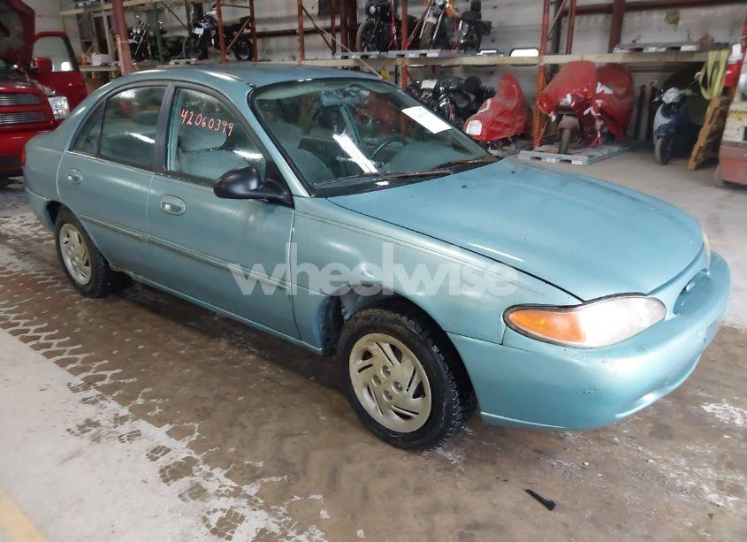 1997 Ford Escort LX (VIN 1FALP13P1VW129544) main photo