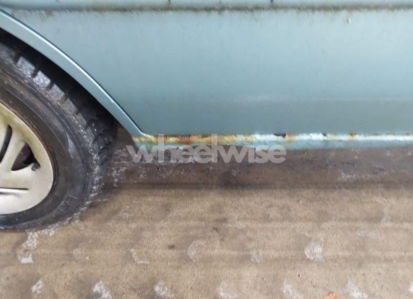 Photo 12 of 1997 Ford Escort LX (VIN 1FALP13P1VW129544)