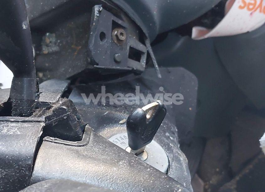 Photo 11 of 1997 Ford Escort LX (VIN 1FALP13P2VW403494)