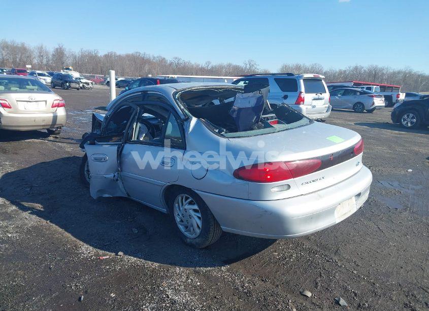 Photo 3 of 1997 Ford Escort LX (VIN 1FALP13P2VW403494)