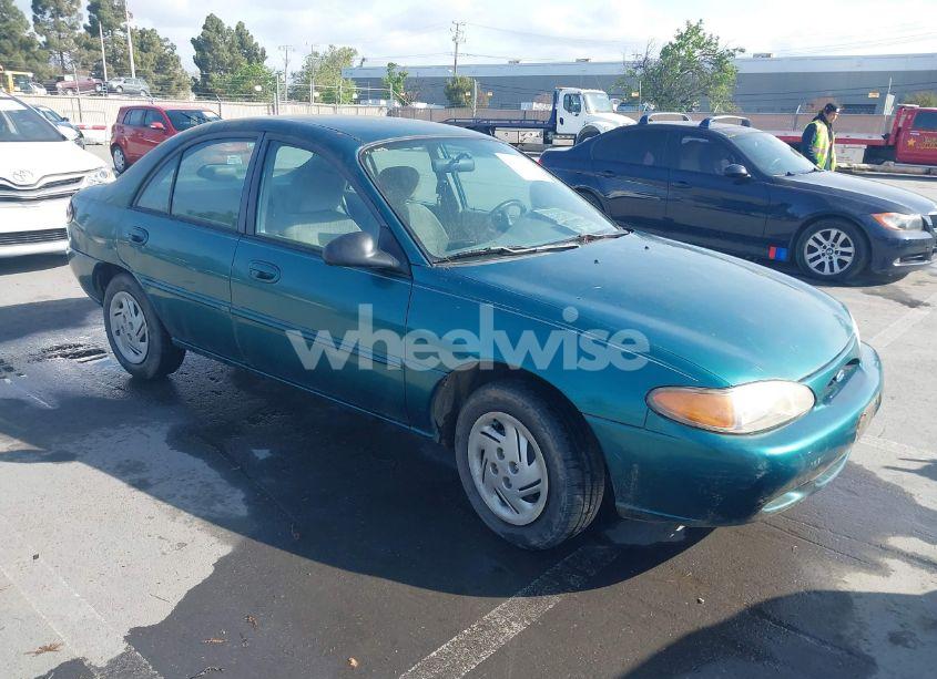 1997 Ford Escort LX (VIN 1FALP13P3VW125396) main photo