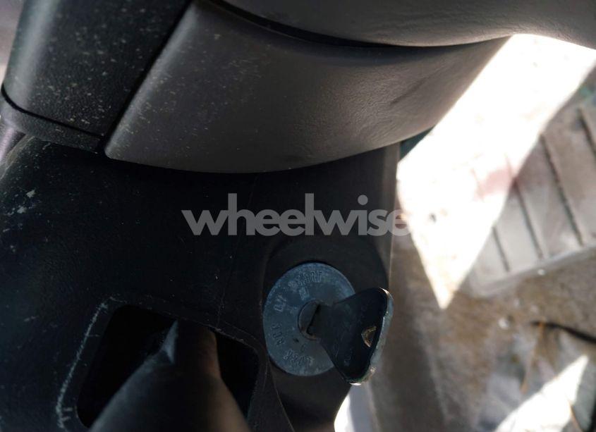 Photo 11 of 1998 Ford Escort SE (VIN 1FALP13P9WW103307)