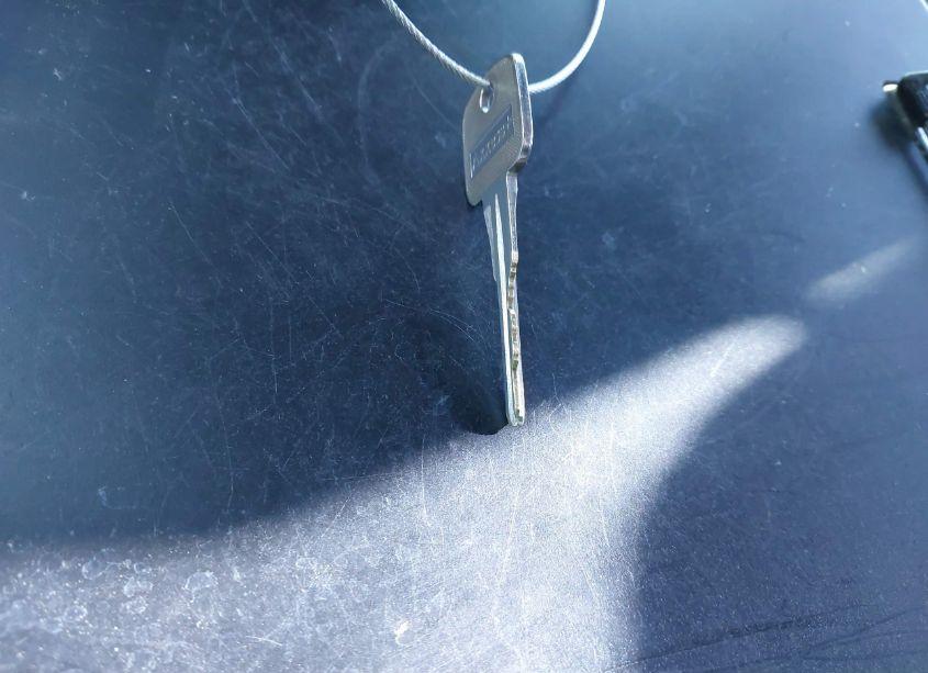 Photo 11 of 1997 Ford Escort LX (VIN 1FALP15P3VW100821)