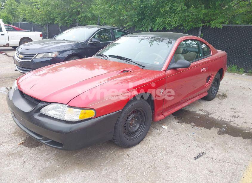 Photo 2 of 1995 Ford Mustang (VIN 1FALP4040SF177561)