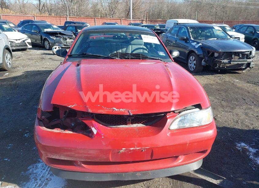 Photo 12 of 1996 Ford Mustang (VIN 1FALP4040TF194541)