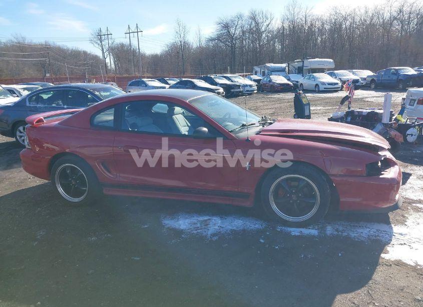 Photo 13 of 1996 Ford Mustang (VIN 1FALP4040TF194541)